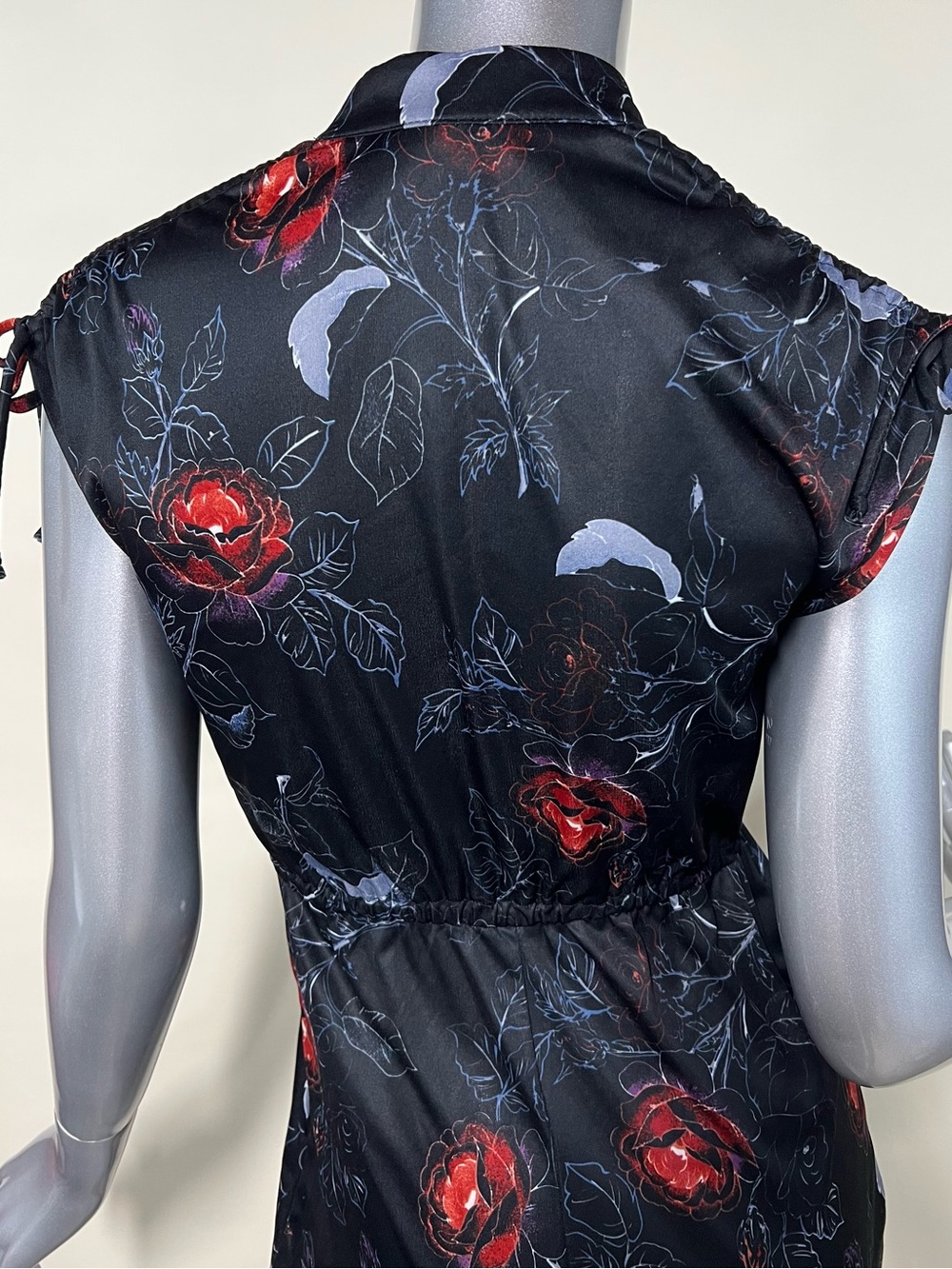 Vintage Women’s XS/SMALL Black Floral Dress Cap Tie Sleeves Stretch Waist Midi - Picture 10 of 16
